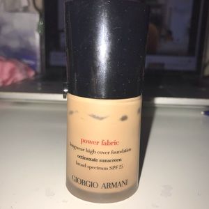 Armani power fabric long wear foundation 6